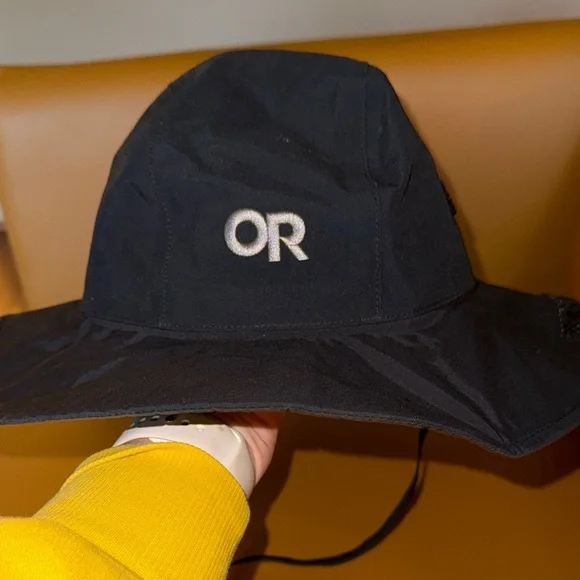 Outdoor Research Black Bucket Hat with White OR Logo and Chin Cord. Gore-Tex. - Picture 5 of 5